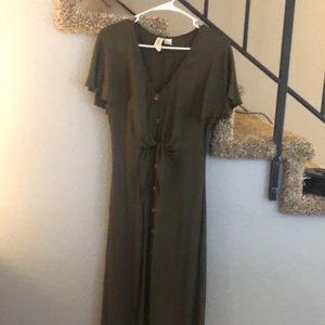 Green midi dress